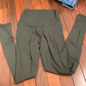 dark green american eagle leggings